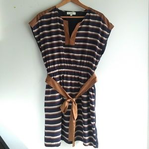 Umgee USA Navy Blue Striped Pocket Dress L